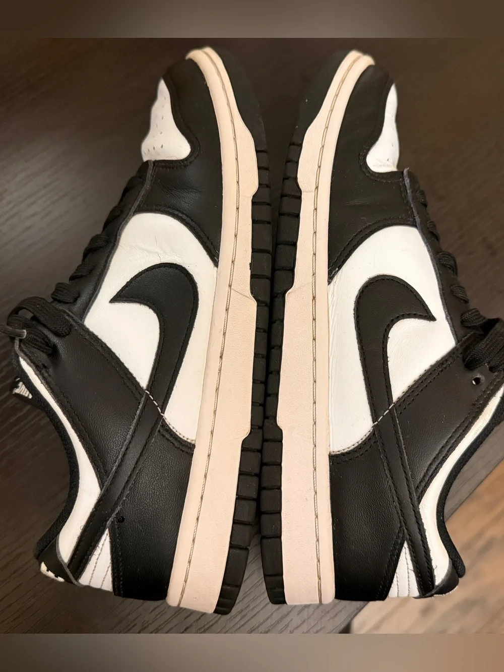 Nike Black White Panda Dunks Low Court Sneakers Mens 7.5